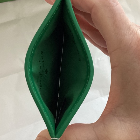 Peanuts x Kate Spade Cream Card Holder - Picture 3 of 5